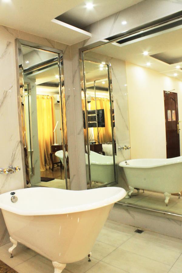 Belgian Suites Манила Екстериор снимка